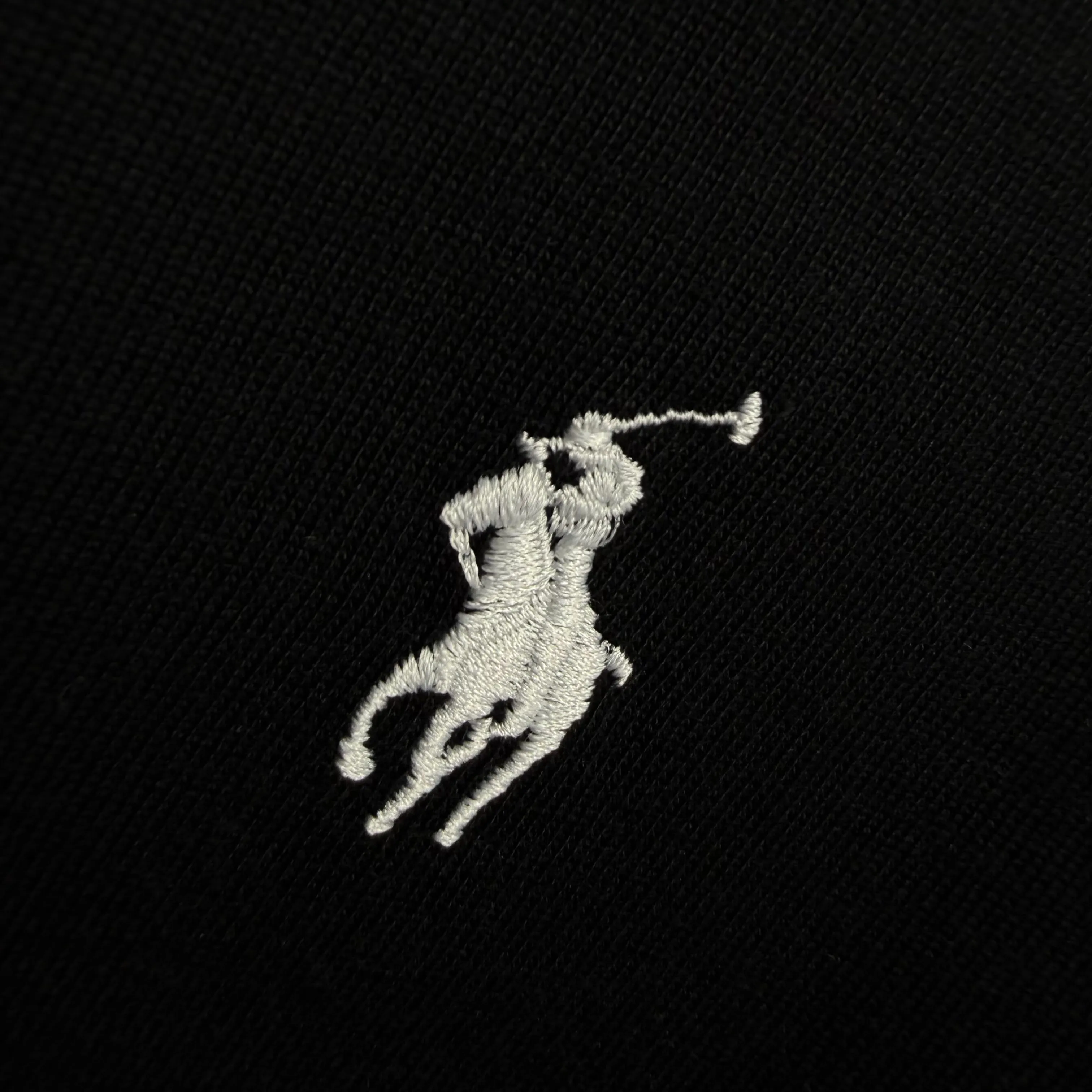 # 90 Polo* * 2026 New Arrival t Classic Same Style ：Black White Red Gray Size： S （90-130 ） M （120-150 ） L （140-165 ） XL （160-180 ） XXL （180 ）